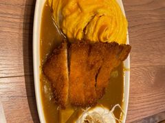 -玛格萝妮比萨屋(四平店)