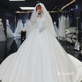 一眼心动法式缎面婚纱👒赫本风的女孩梦