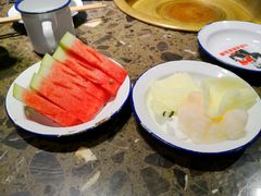 小菜-沪小二炭火蛙锅(淮海中路美食不夜城店)
