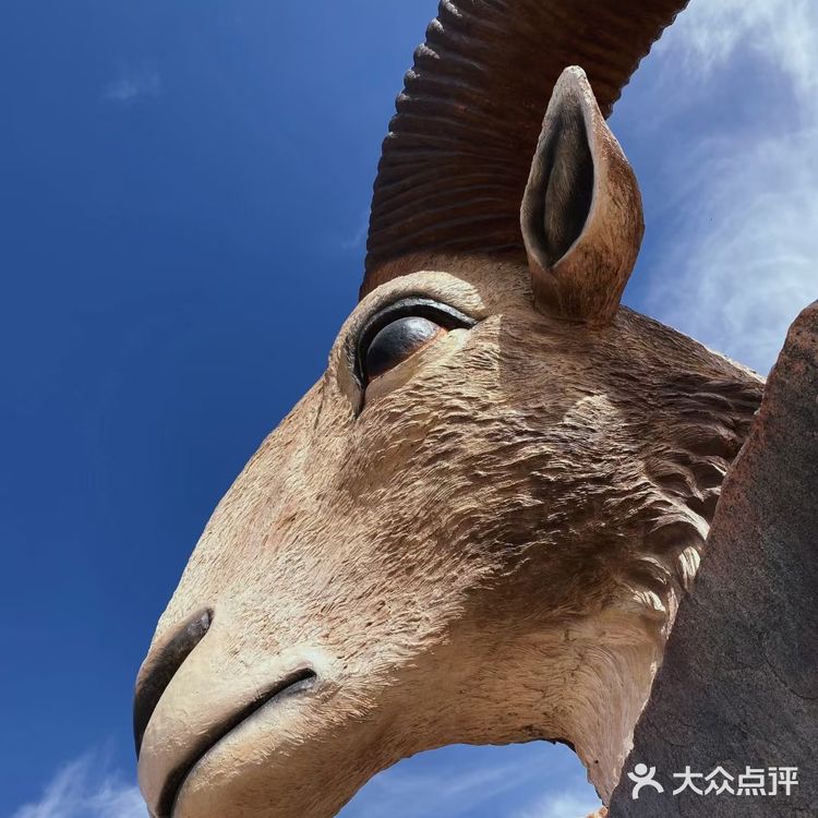 九层妖塔取景地，被人遗忘的阿克塞石油小镇