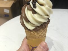 香草黑巧克力冰激凌-GODIVA(五角场万达广场店)