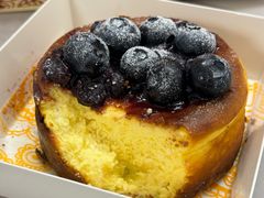 蓝莓巴斯克芝士蛋糕-OUR Bakery(三里屯太古里店)