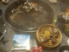 -船梆煮•蒸汽海鲜·炉火烤肉(五四广场店)