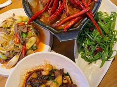 -隔壁老王·家常云南菜(花巷店)