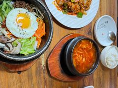 -百年石锅饭·朝鲜族传统民餐