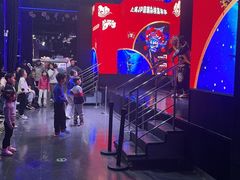 -上海JOYPOLIS环游嘉年华主题乐园