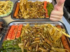 -江城燕子大排档(江汉路步行街店)