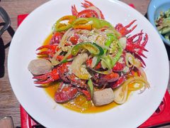 -黄尚皇小龙虾-螃蟹-烧烤工坊(皇后公园店)