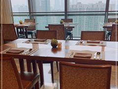 靠窗位-富力丽思卡尔顿酒店·香荟全日制餐厅