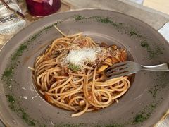 -Rabbit Cafe私房西餐甜点咖啡(栖霞路店)