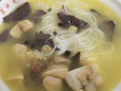 -文山荷鲜居(翠湖店)
