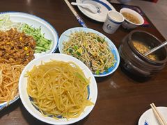 -满园烤鸭·春饼(丰科路万达店)