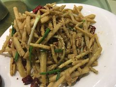 -旅宁大酒店