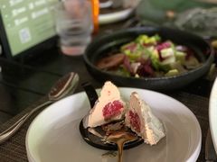 熔岩红茶火山-喜洲吧·江畔老船厂·庭院餐厅(喜临院店)
