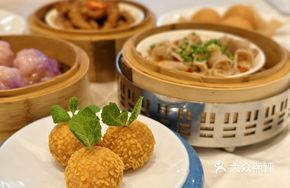Matsutake Crispy Pastry