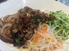 -鼓楼吃面·肉啃肉(南锣鼓巷店)