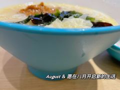 -灵芝妹子海鲜米线(凯德和平广场店)