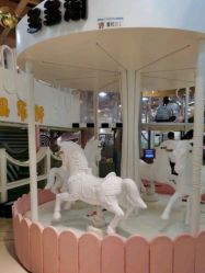 -多多淘儿童体验中心(重庆来福士店)