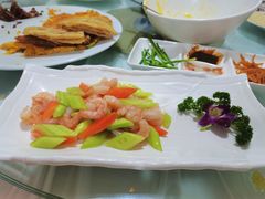 腰果虾仁-闻道食府烙饼卷带鱼(原车耳营店原大觉寺店)