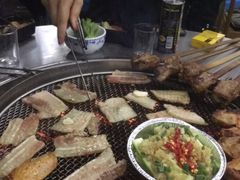 -彝人部落火盆烧烤(原内环足球场店)