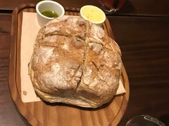 -恰餐厅及酒吧 CHAR Bar & Grill (北京丽都皇冠假日店)