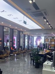 -藤野造型烫染·漂发