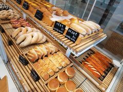 -焙丽拾光(麦凯乐直营店)