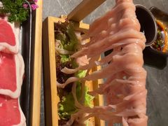 -湊湊火锅·茶憩(杭州湖滨银泰in77店)