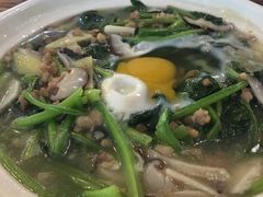 窝蛋菠菜煲-YAFEE雅菲·粤菜·湘菜·融合菜(魏公村店)