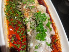葱油鲈鱼-老头儿油爆虾·知味杭州(爱琴海购物中心)