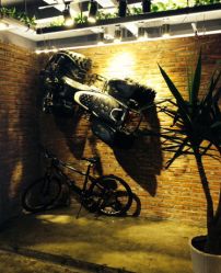 8888-In Style Hair Salon