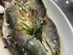 -银峰农庄·特色烧鸡·鲜无花果浸鸡