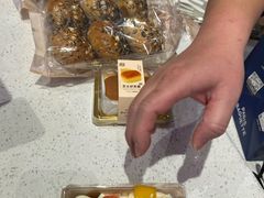 -巴黎贝甜(大宁国际商业广场店)