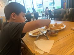 -汽车博物馆主题餐厅