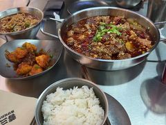 -蓉三少冒烤鸭·四川小吃集(北京首店)