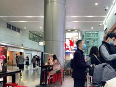 -肯德基(成都机场T2到达精选店)