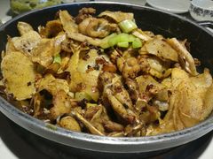 招牌干锅牛蛙-蛙蛙叫干锅年代(簋街总店)