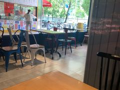 -巴黎贝甜(周浦海印店)