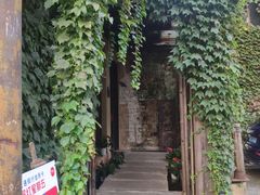 -70后饭吧(府河街店)