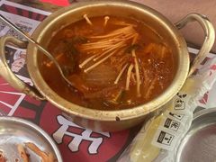 -青瓦炭韩潮烤肉(花园道店)