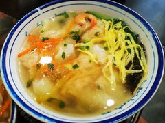 -长人馄饨铺(解放街店)