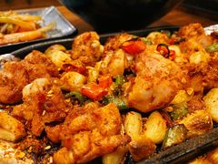 -老东镇啤酒屋海鲜加工·蒸汽海鲜·海鲜烧烤(台东店)