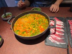 -旺福·贵州酸汤牛肉火锅(陆悦天地店)