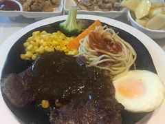-汤姆家的牛排意面披萨(融创茂店)