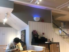 用餐区-肯德基(颛桥店)