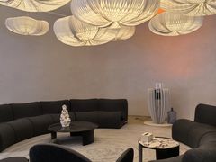 -涨巢·潮玩水疗局