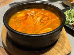 -草家酱蟹炭火烤肉店(珲春南路一店)