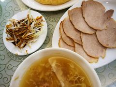 -李连贵熏肉大饼(沈阳站店)
