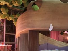 -水桶王国主题餐厅·聚会·生日派对·亲子活动·家庭套餐(亚龙湾希尔顿店)