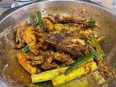 -嘎嘎鸭下巴·爆辣干锅(明教寺店)